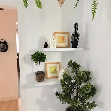011 Bajo Jardin Apartment *